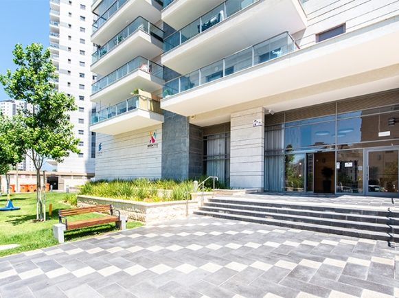 כניסה_אומנים