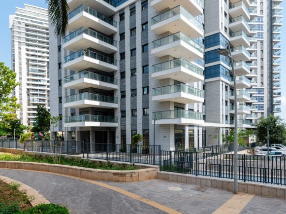 לבנון-20-פארק-2-scaled