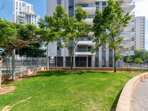 לבנון-20-פארק-3-scaled