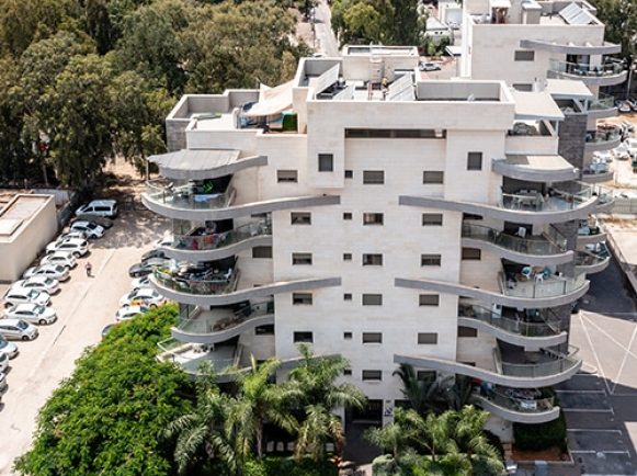 צמרות_ראשית