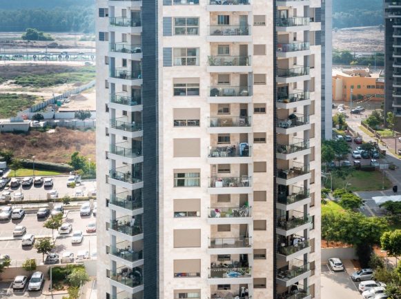 ש_ƒ-_פ_ש_¥-11-scaled