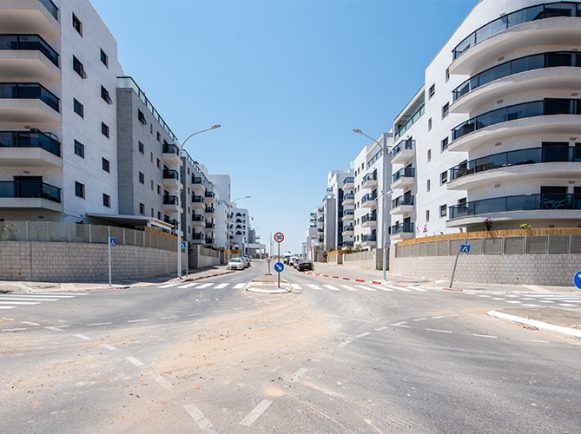 ש__ץ_¥____¢___ש_¥__ץ___ף____ƒ-13